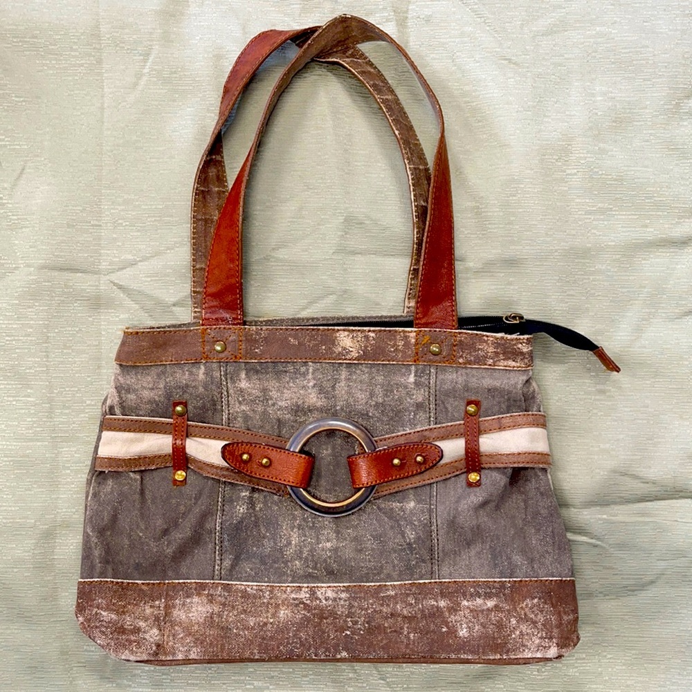 Cute Mona B Shoulder Bag!